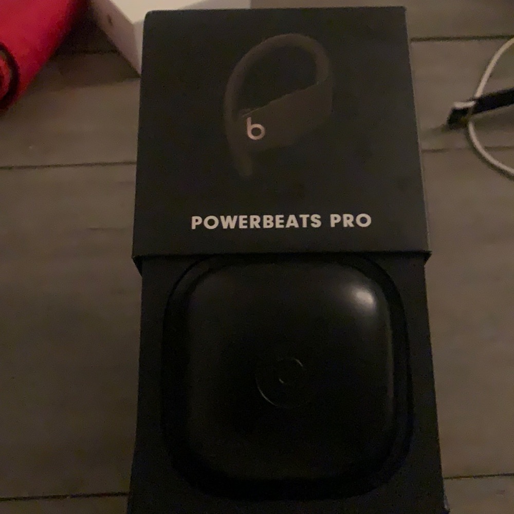 BEATS Powerbeats Pro